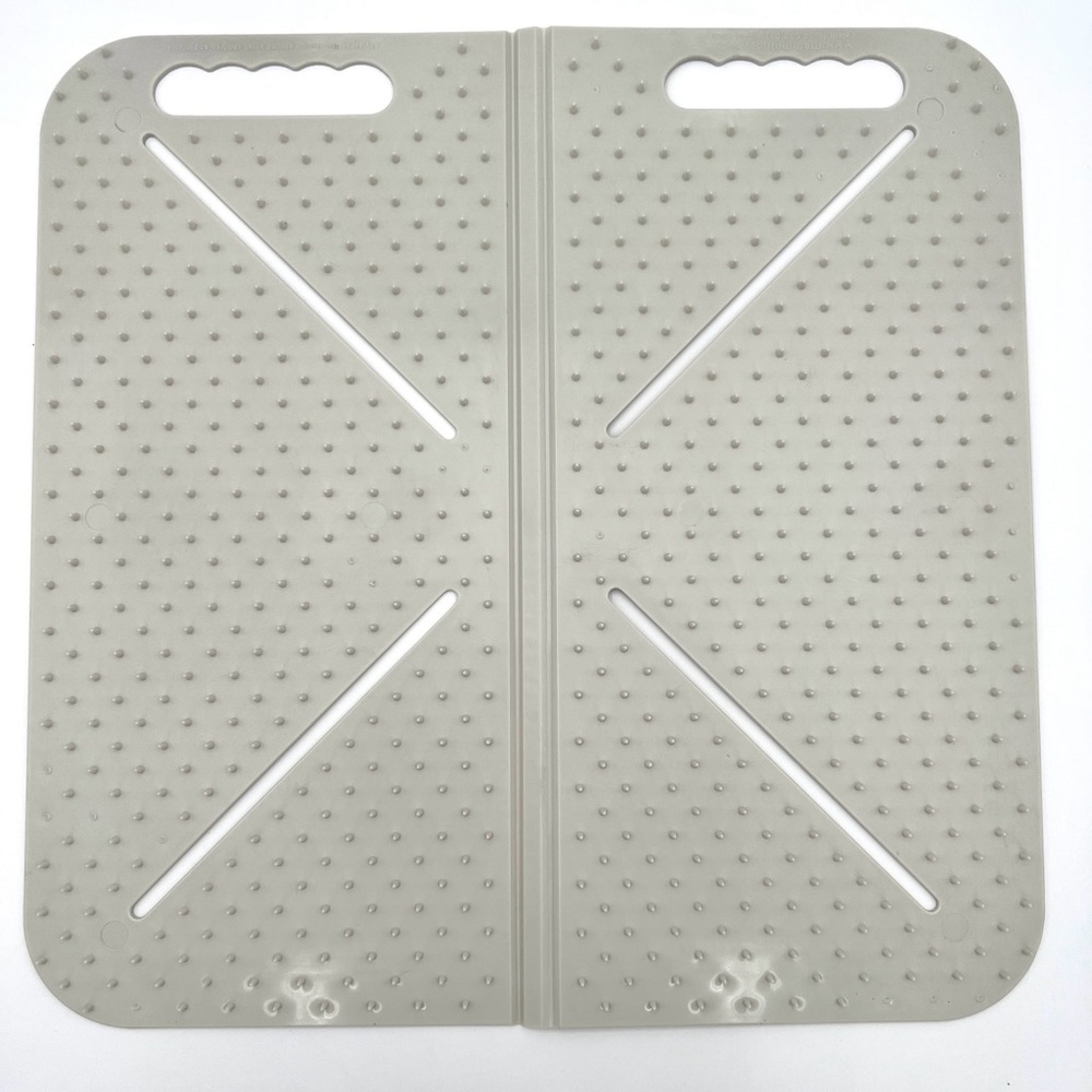 Mammoth X-Mat Pet Training Aid For Dogs & Cats Extra Foldable 18" x 18" Clean!